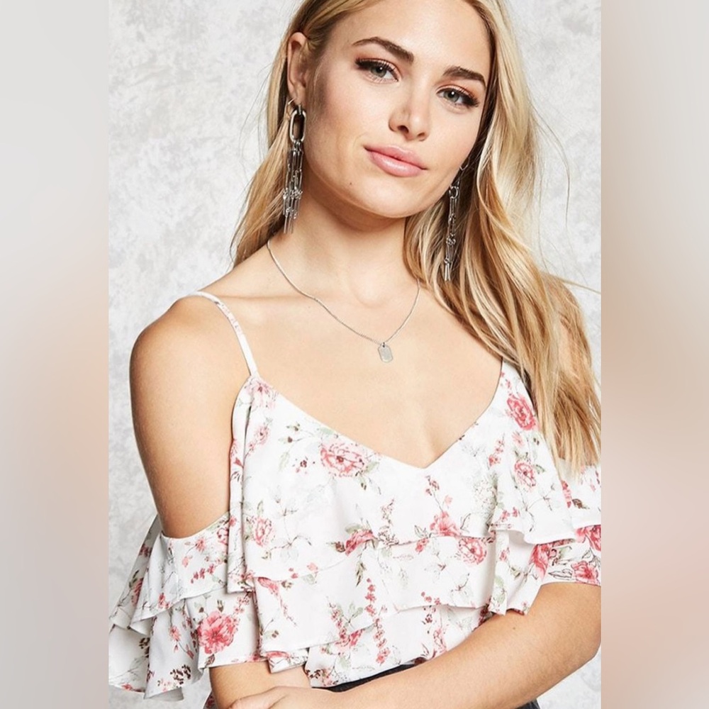 EUC Forever 21 Cream, Floral Print Cold Shoulder Top size Small